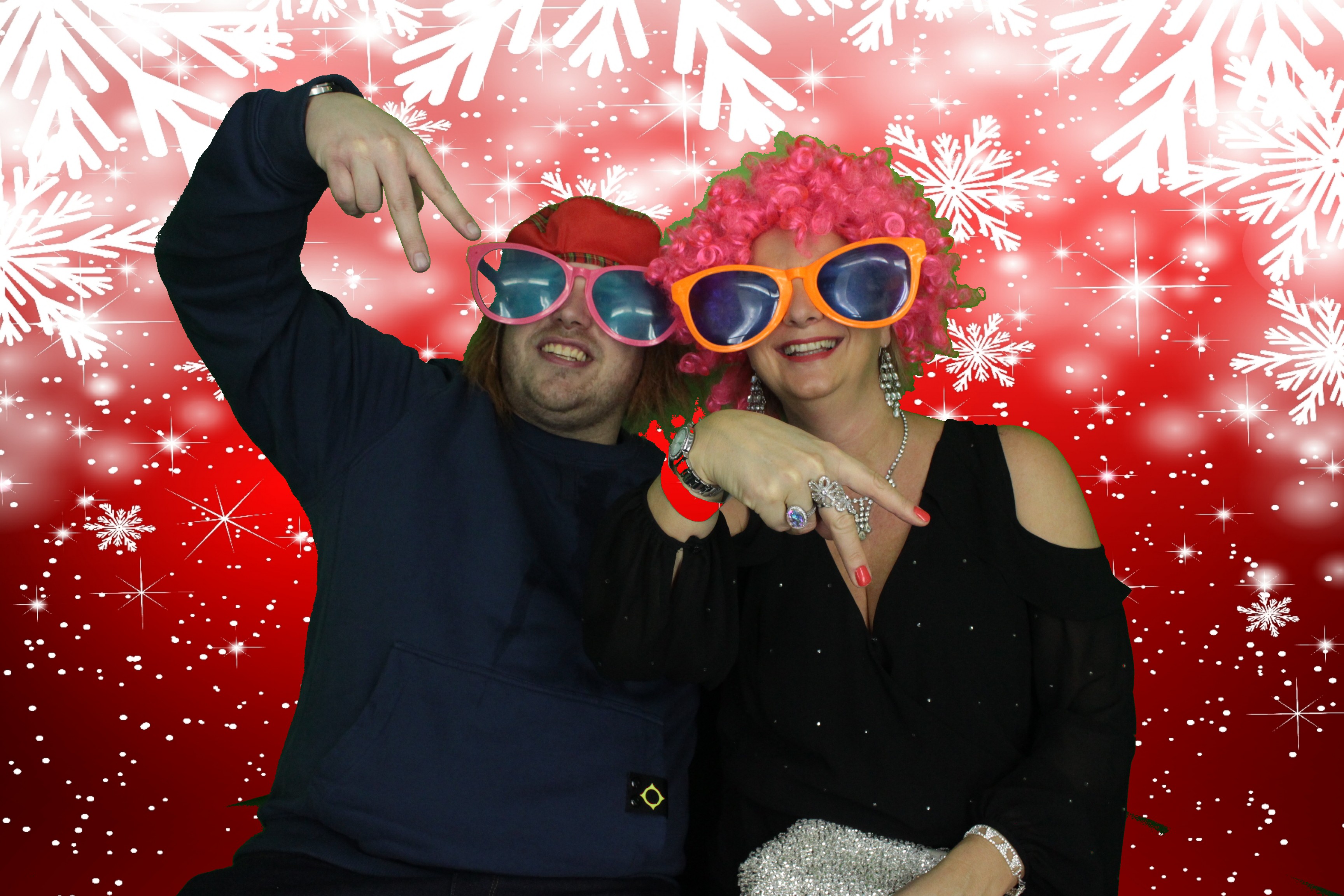 One Line Christmas Party | View more photos from the event at gallery.myphotoboothexperience.co.uk/u/MyPhotoBoothExperienceLtd/One-Line-Christmas-Party